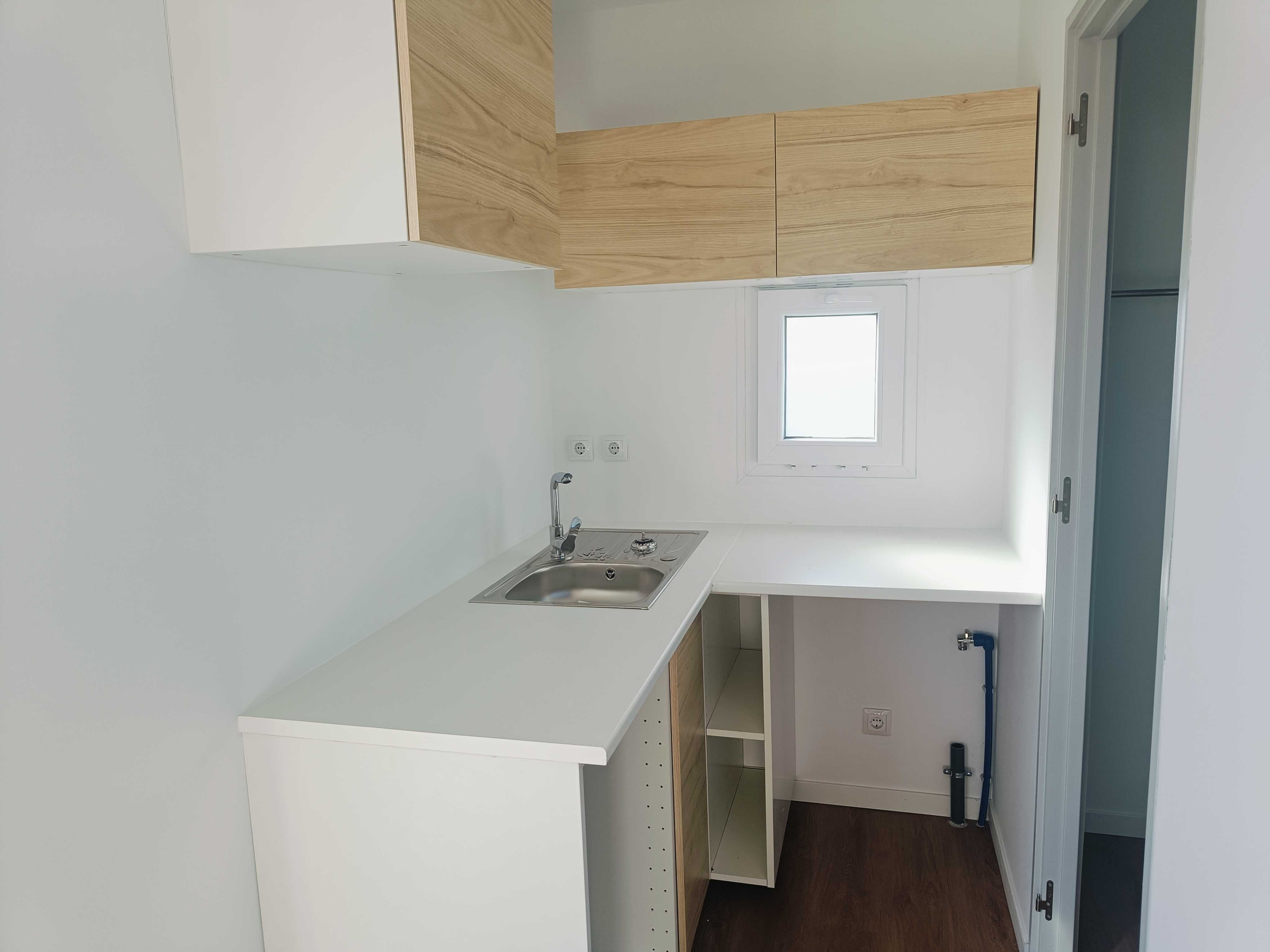 Mobil Home T1 - Feita a medida | Revestida Painel Sandwich c/ entrega