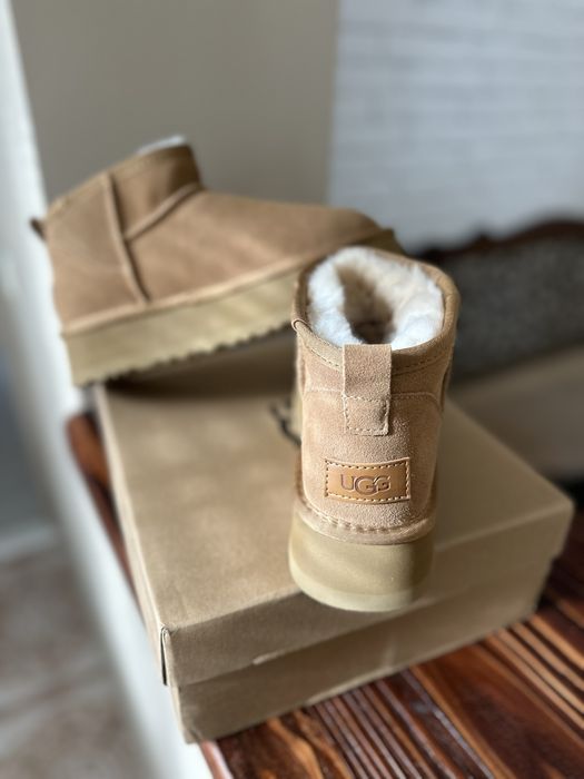 Ugg Ultra Mini Platform натуральна замша , хутро