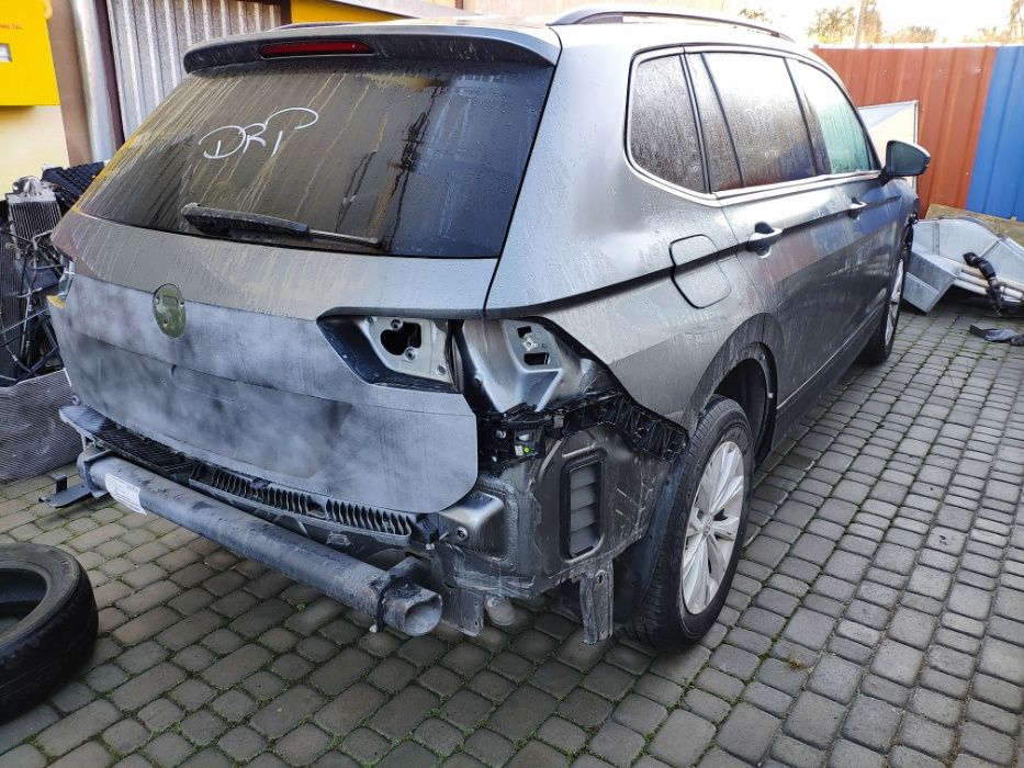Разборка шрот Tiguan 2019 бампер фара капот крыло Розбірка