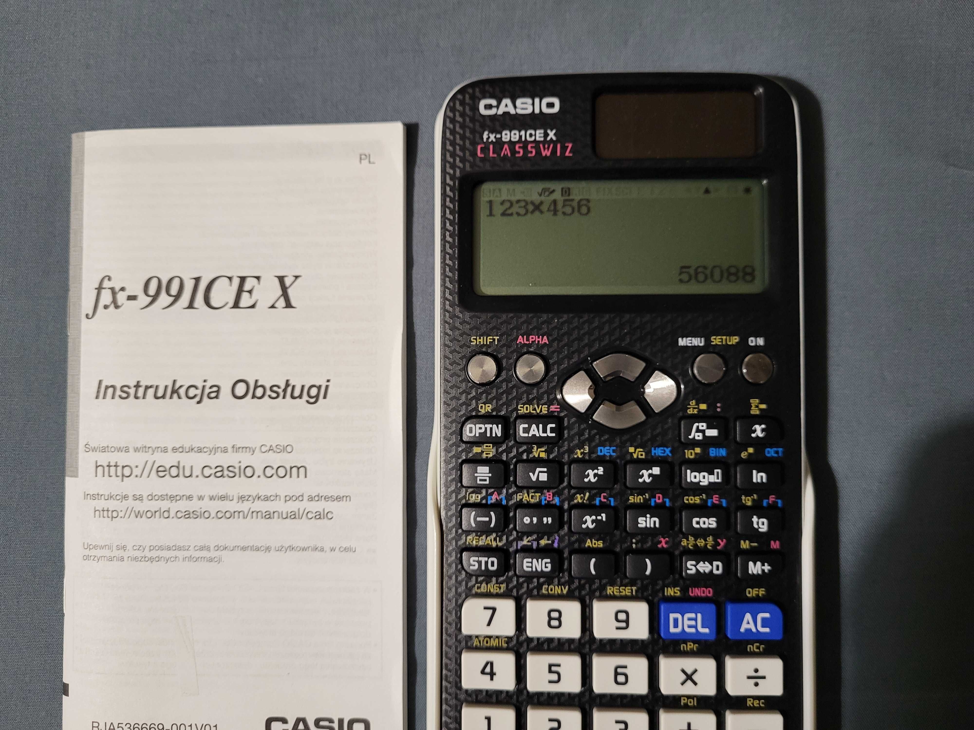 Kalkulator naukowy Casio FX-991CEX - polskie menu