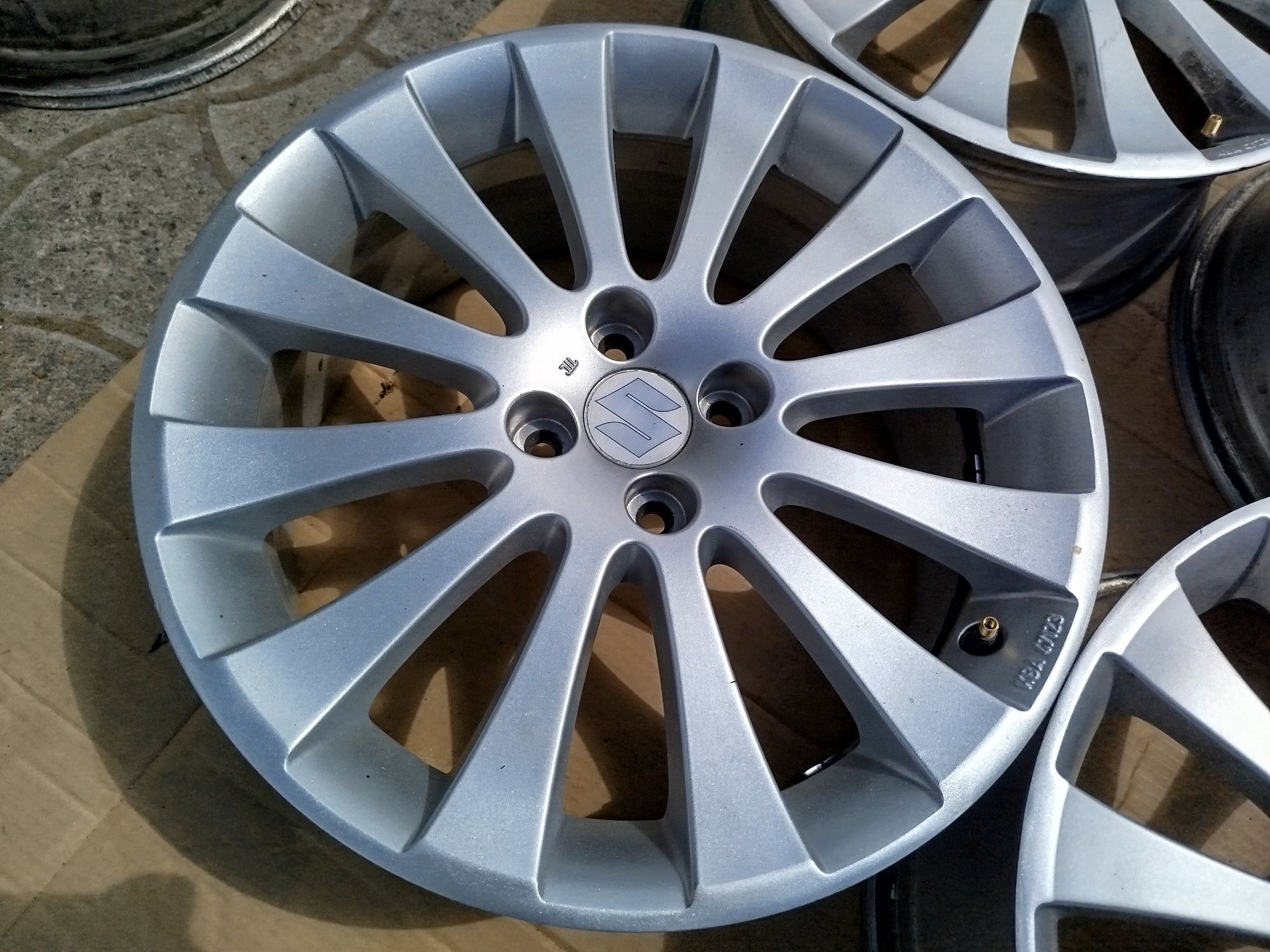 Диски 4x100 R17 SUZUKI KIA Hyundai Geely Mk cross