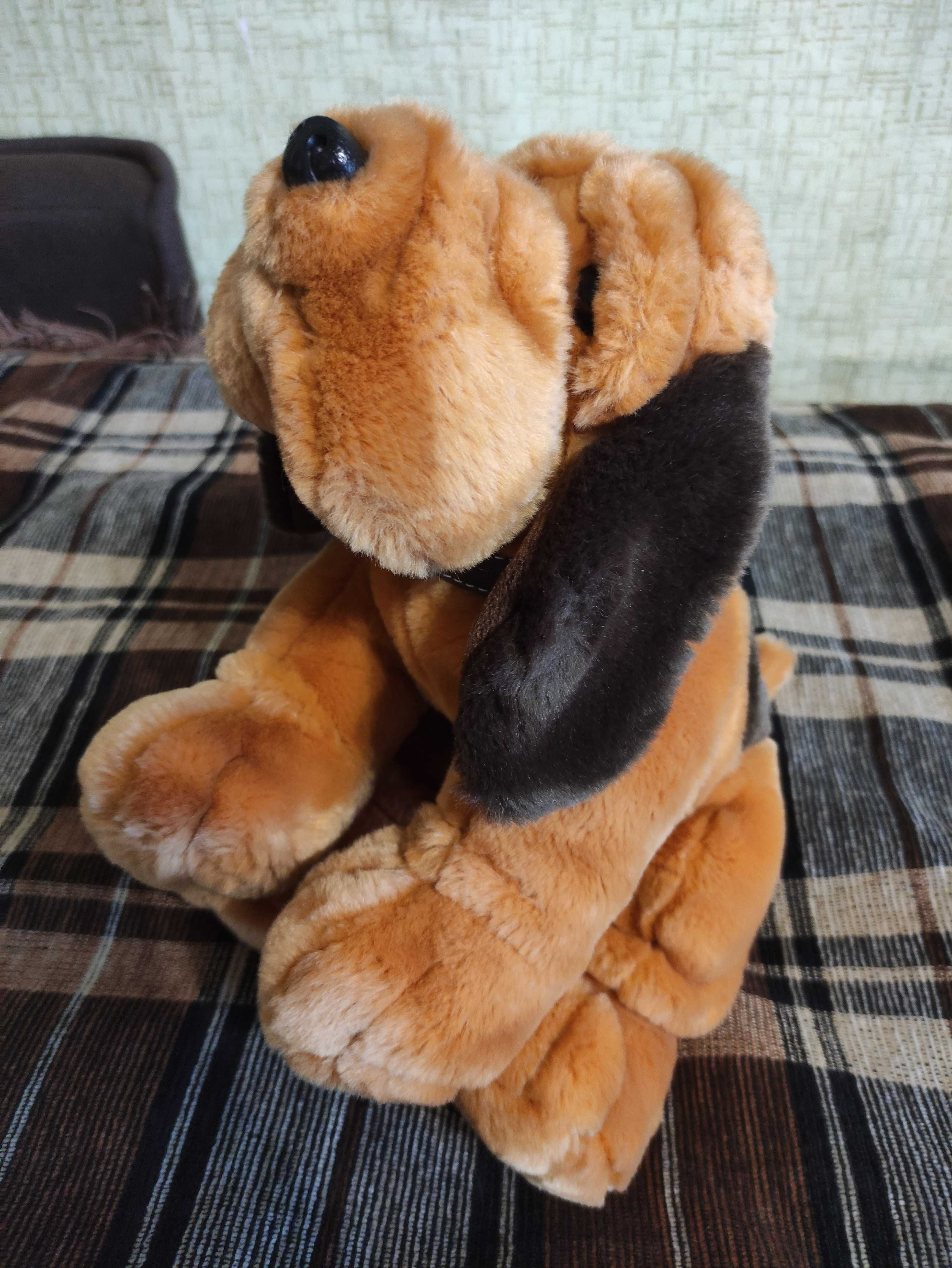 Игрушка щенок Бладхаунд 35 см Keel toys  песик собака