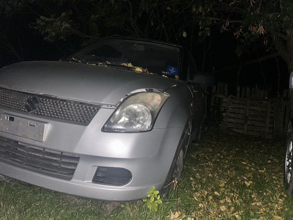 Suzuki swift 1.3 16v na czesci