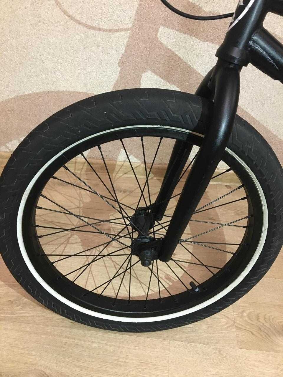 Продам велосепед BMX Tiro XL black