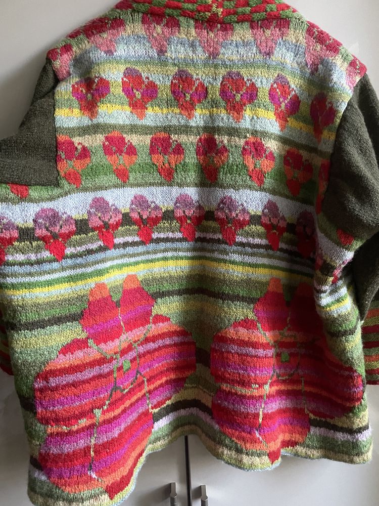Sweter robiony na drutach wełna wełniany śliczny