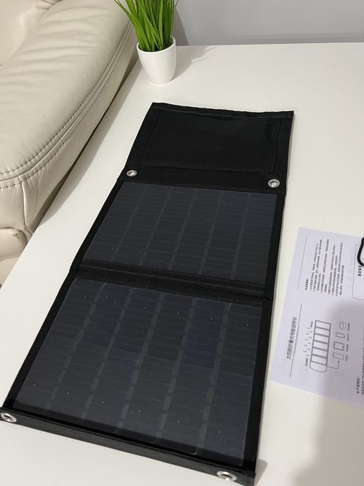 Сонячна панель для заряджання гаджетів 12W на 2 секції