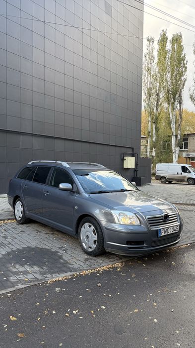 Toyota Avensis 2.0 дізель