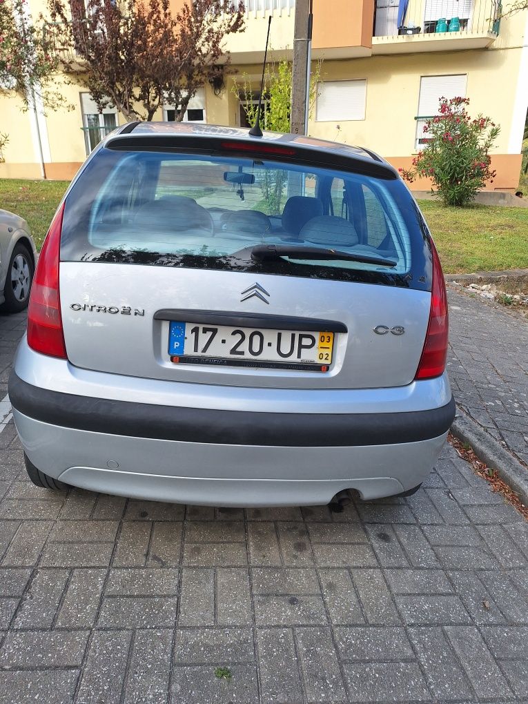 Citroën C3 1.1 Gasolina 2003 – 79 000 km – Interior impecável