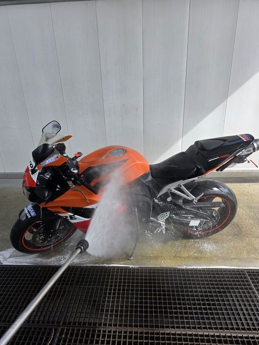 HONDA CBR 600RR 2008