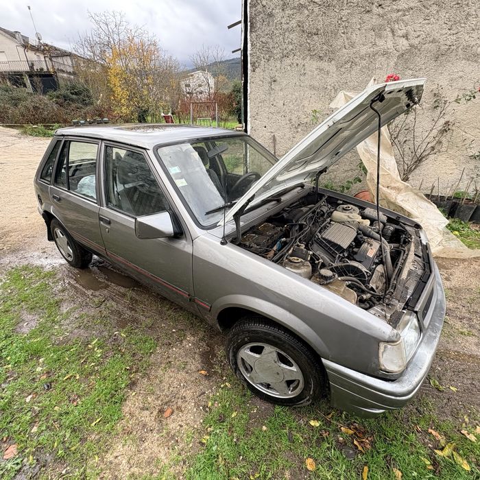 Vendo Opel Corsa A 1.5TD 1992
