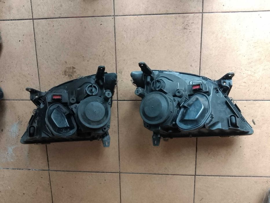 OPEL VECTRA C SIGNUM  lampy przód czarne komplet