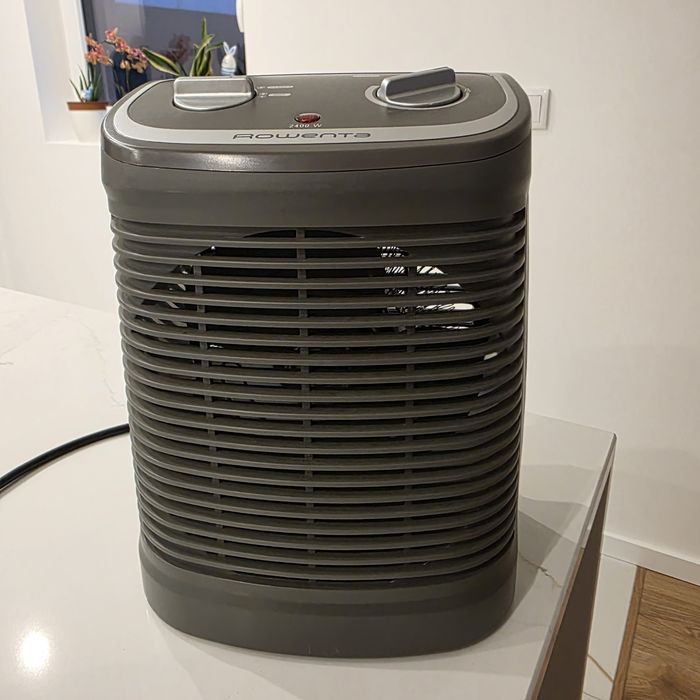 Aquecedor Rowenta 2400w Confort