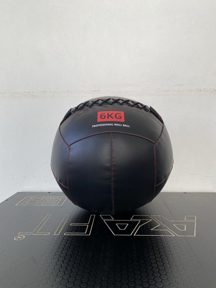Wall Ball 6kg AzaFit