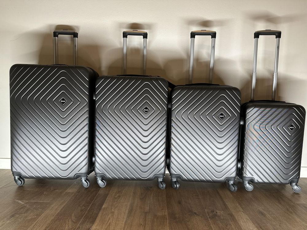 Nowa walizka kabinowa / bagaż do 10 kg/ walizki podróżne