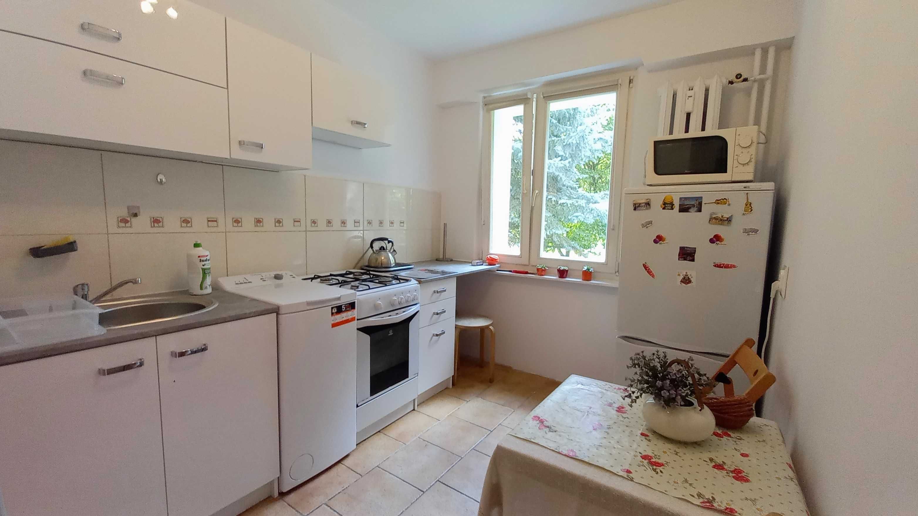 Jasne mieszkanie z dużym balkonem, os. Oświecenia 67, 38m2, 2 pokoje