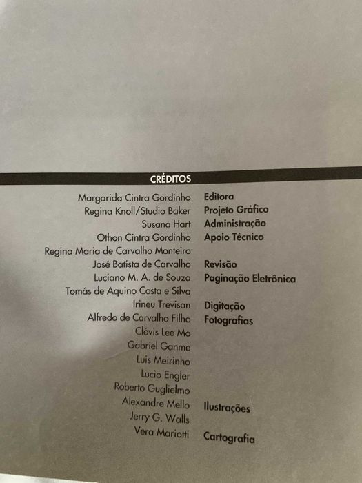 Livro "Peixes da costa brasileira" de Alfredo Carvalho Filho