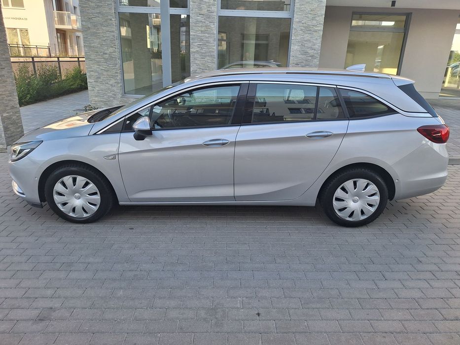 Opel Astra 1.4Turbo,Dynamic,Navi,Kamera,Bezwypadkowy,8 cali Wyświetlacz