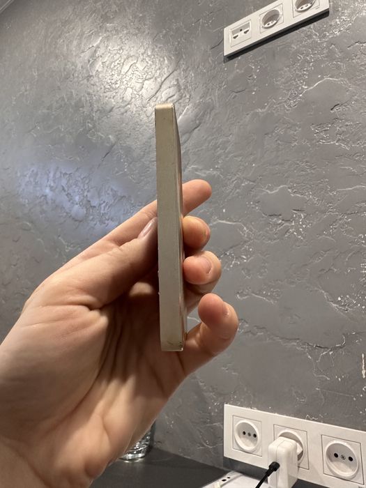 Плеер Bravis S242