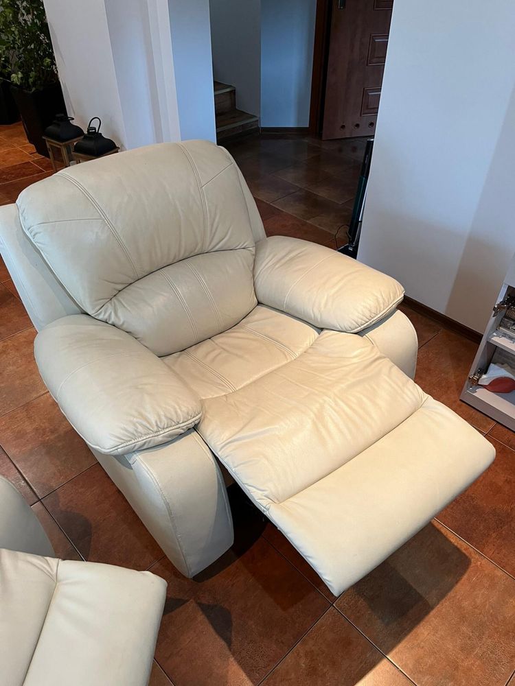 Zestaw Salonowy kanapa plus dwa fotele
