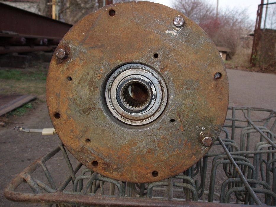 Электродвигатель постоянного тока электропогрузчика тип ДК 4/22/28