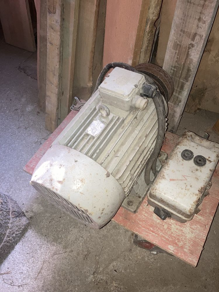 Silnik elektryczny 11kw malo uzywany