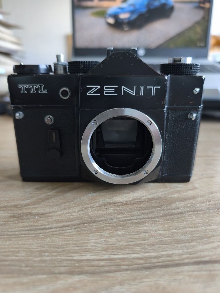 Aparat zenit ttl body