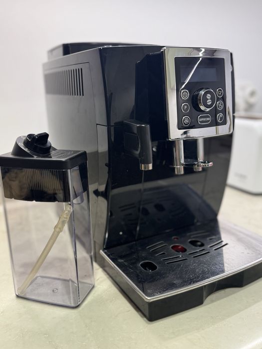 Ekspres do kawy Delonghi ecam23 460 b