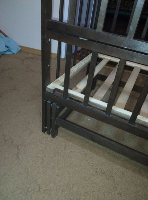 Кроватка детская