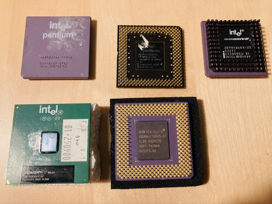 Vintage Hardware Lot from the 1990s/2000s64552858294274123