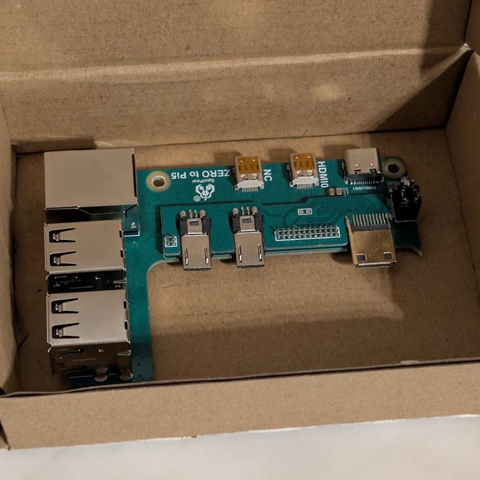 Adapter Raspberry Pi Zero do Raspberry Pi 5