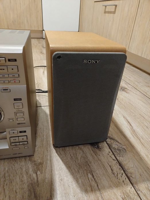 Wieża sony sprawna