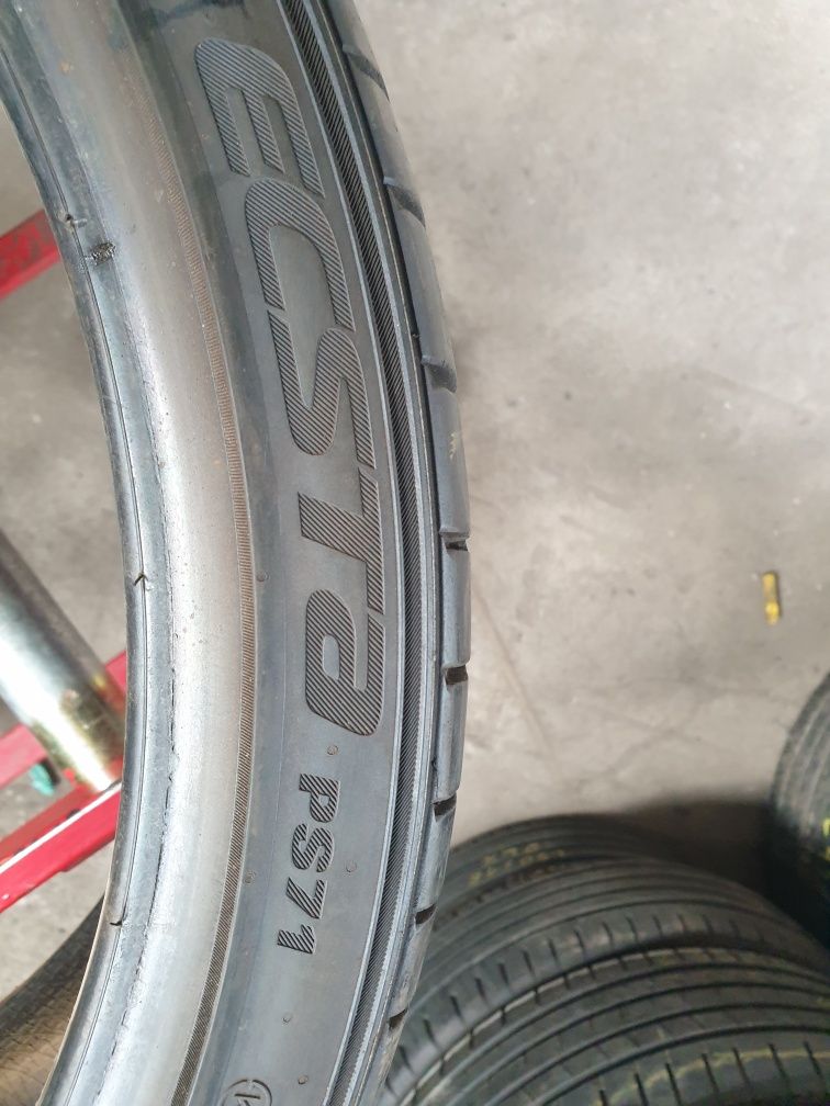 225/35Zr20 90Y Kumho Ecsta PS71 Lato   L467/5H