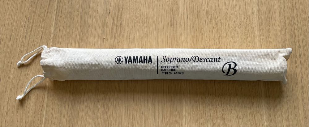 Flet prosty Yamaha YRS-24 b uczniowski, szkolny