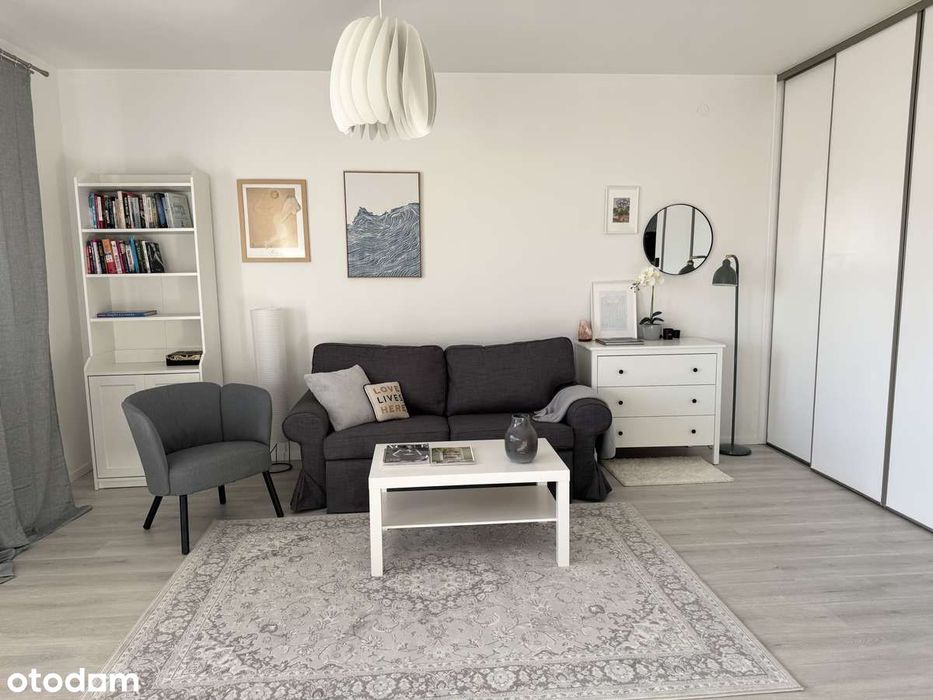 Kabaty, przy stacji metra, gotowe do wprowadzenia!