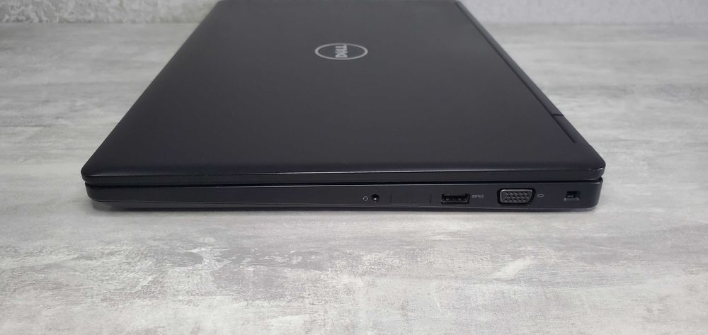 Ноутбук надійний Dell i5-7440HQ