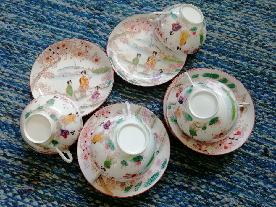 6 chávenas de chá, porcelana finíssima oriental pintadas a mão