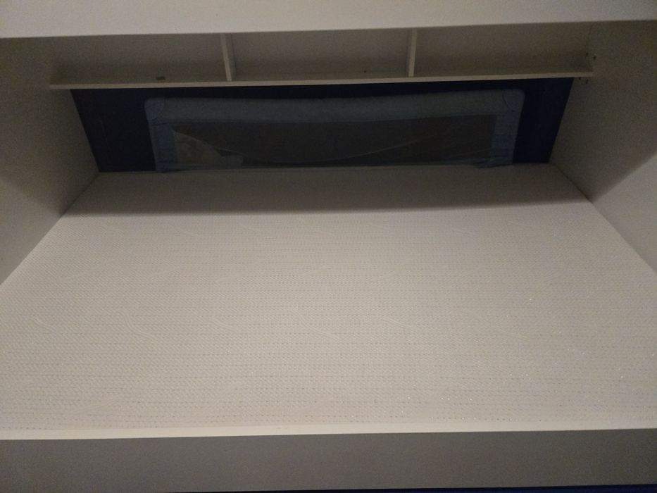 Łóżko dwupiętrowe