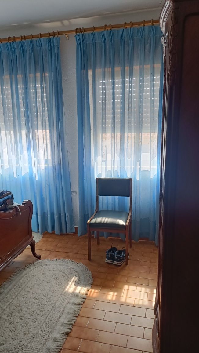 Casa na comenda para venda