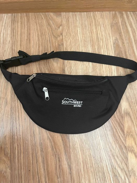 Бананка /барсетка сумка чорна на пояс для бега  Нова