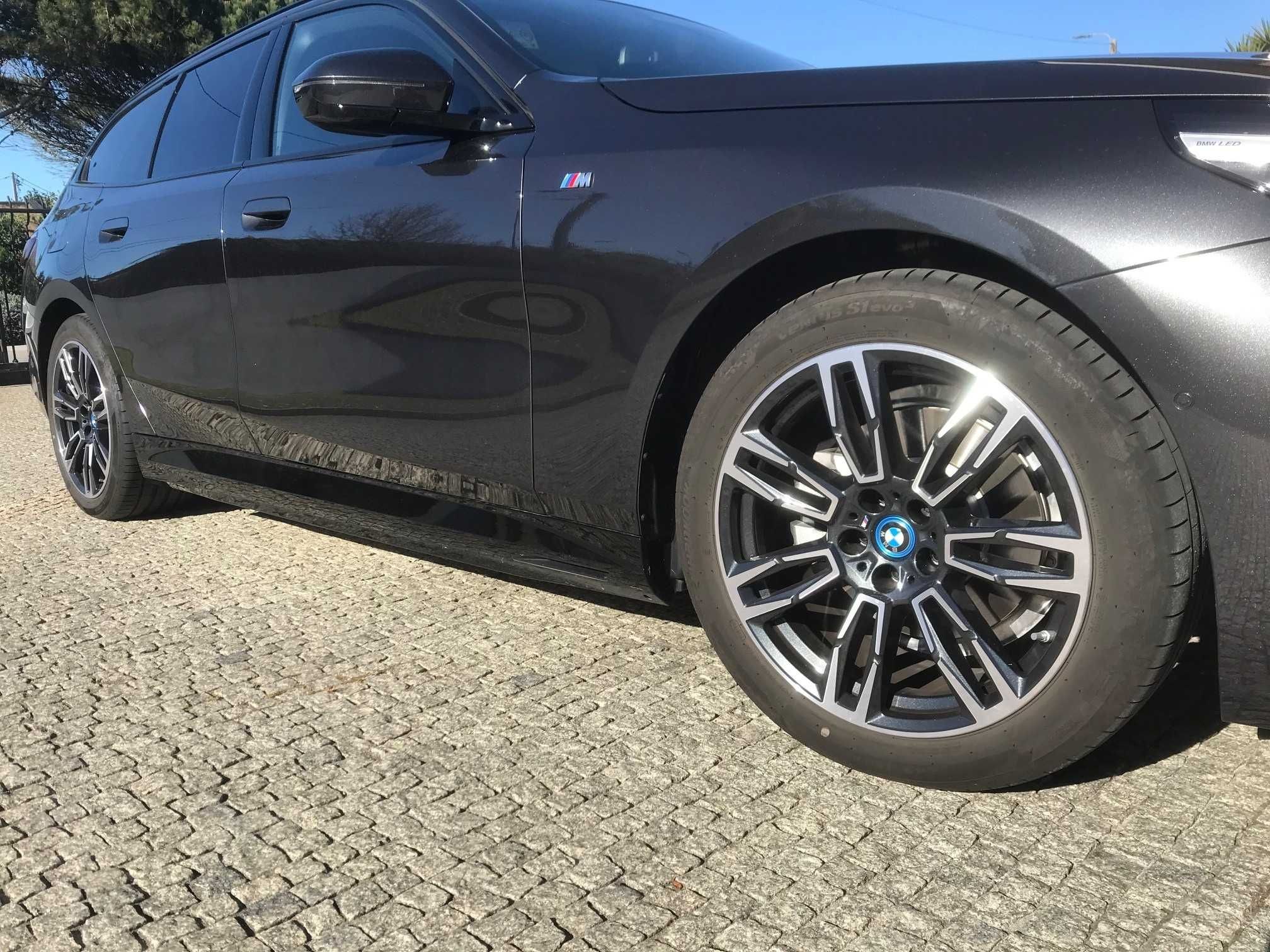 BMW 530e Touring M Sport (G61) - Nacional