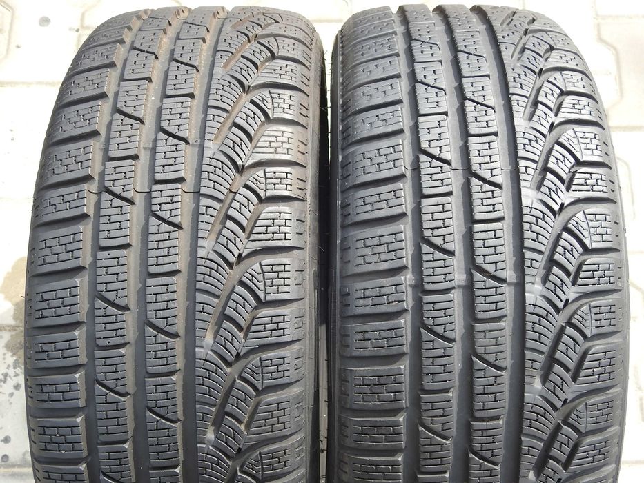 4x Pirelli Winter SottoZero Serie 2  225/40r18 92V 2x8,2mm 18rok