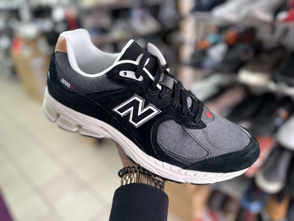 Кросівки New balance M2002R EB ( РОЗМІР 45,5 )