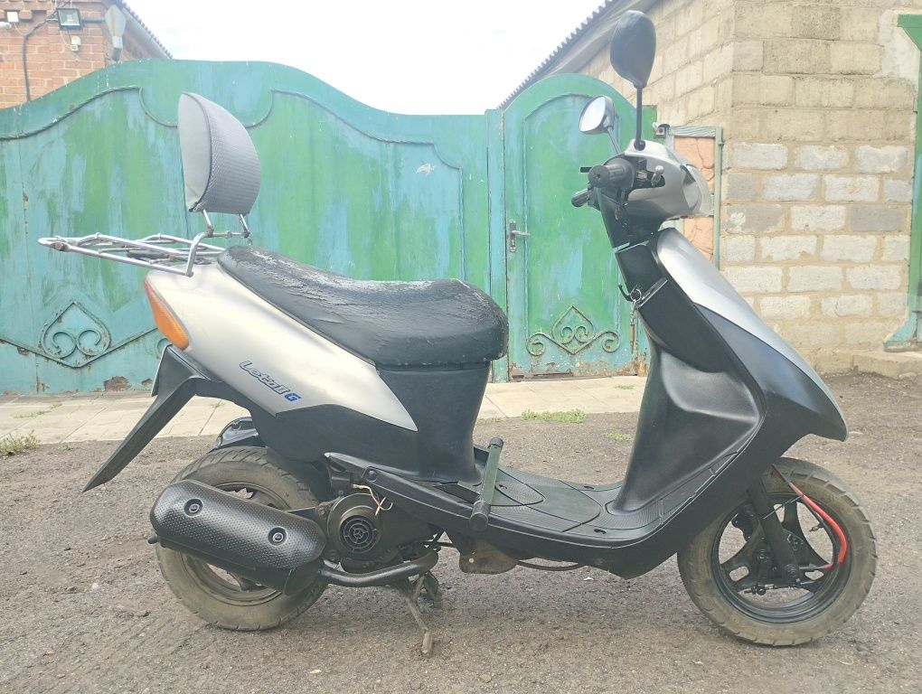 Скутер Suzuki lets 2