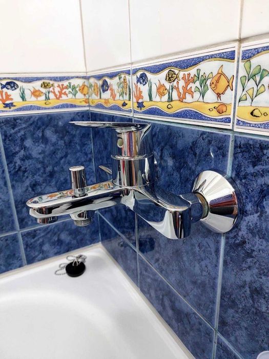 Продається трикімнатна квартира Центр. Сертифікат