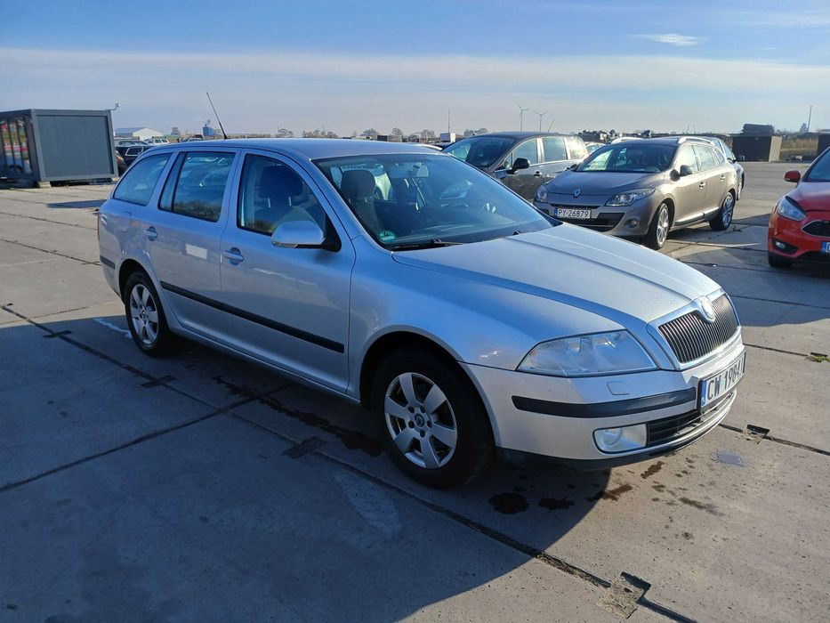 Skoda Octavia 1,6 benzyna