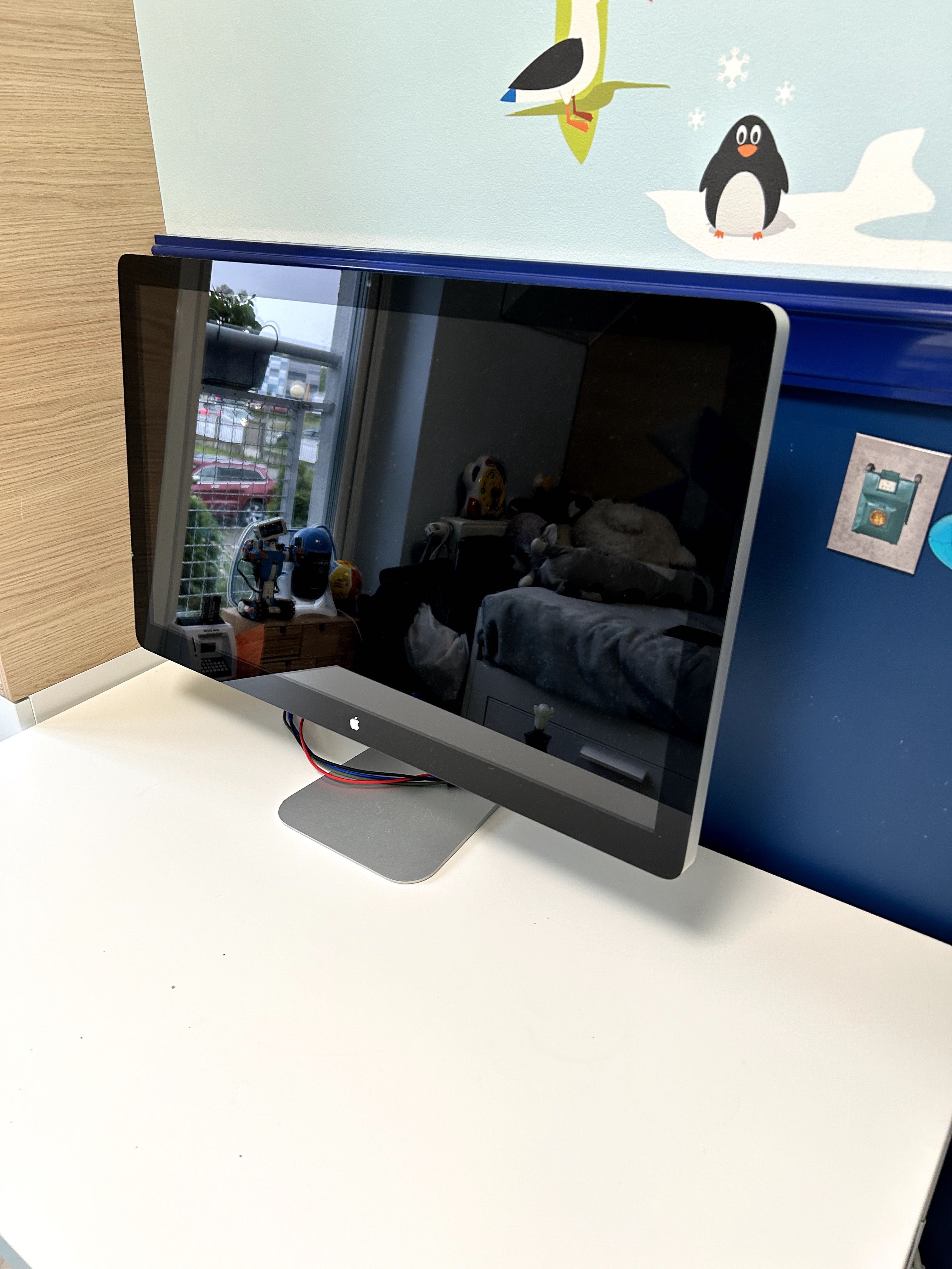 Monitor Apple Cinema Display 27' WQHD A1407 LED 2560x1440 IPS Kamera