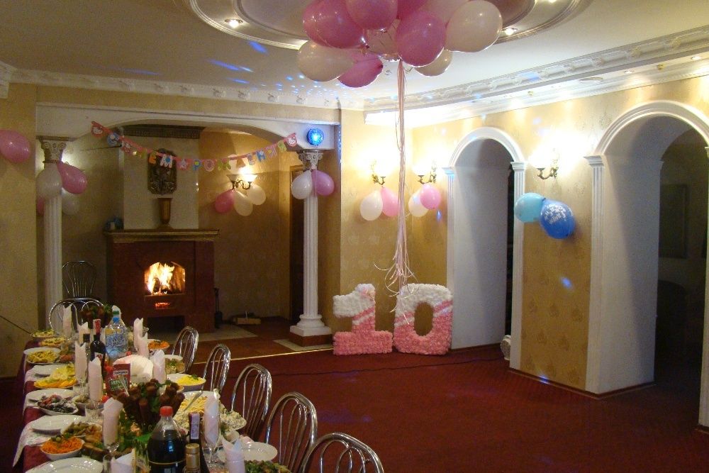 Оренда будинку подобово. Банкетний зал.