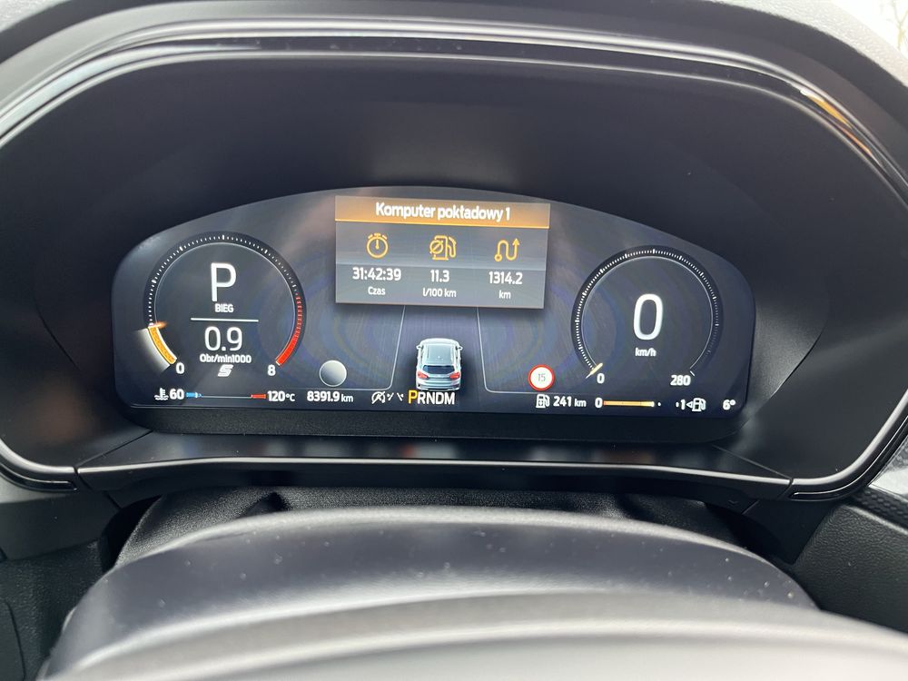 Focus ST 280km pełne wyposażenie