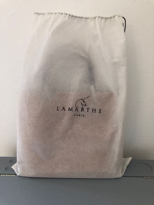 Mala pele marca Lamarthe