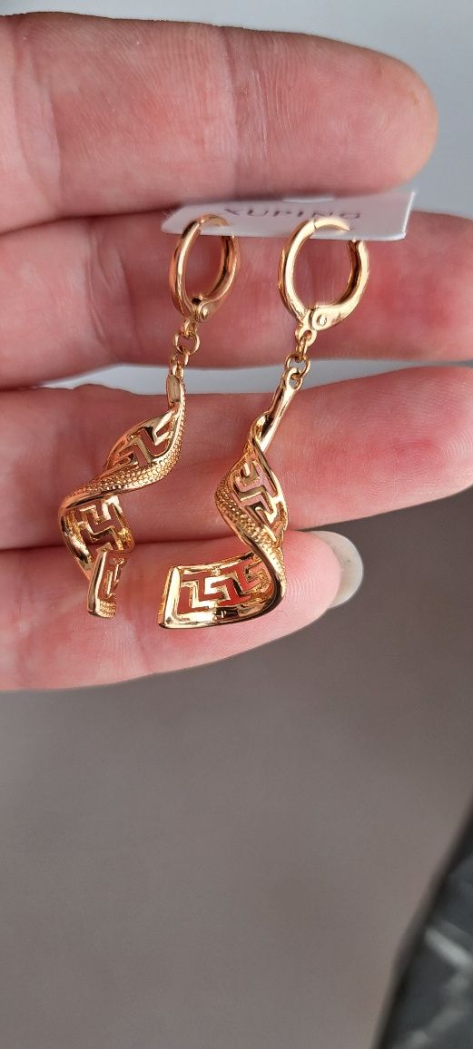 Nowe pozłacane kolczyki Swarovski
